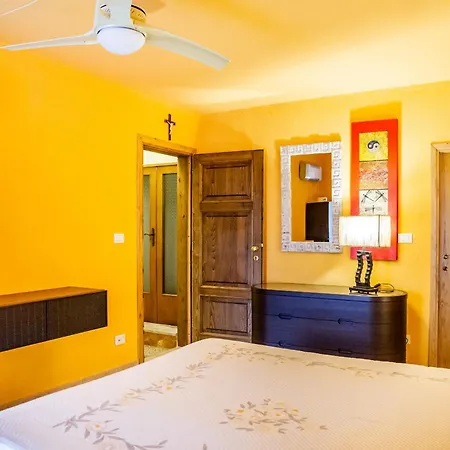דירה Casa Borgo Sesto