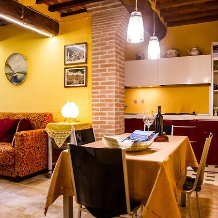 דירה Casa Borgo Sesto Caldana