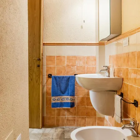 דירה Casa Borgo Sesto *